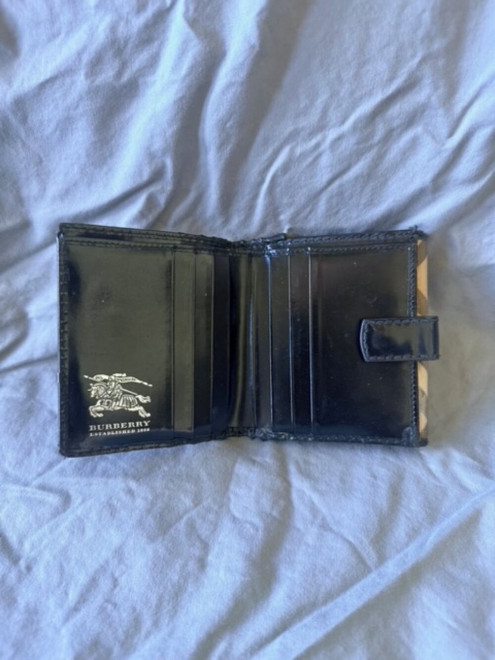 Vintage Burberry Nova Check Patent Leather Trim Trifold Wallet - Picture 2 of 4